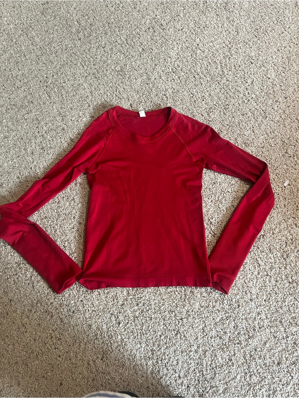 lululemon athletica Red long sleeve swiftly tech